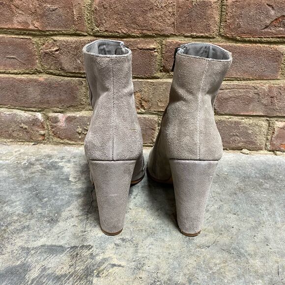 Steve Madden Glorius Taupe Suede Leather Ankle Bootie - Picture 2 of 10